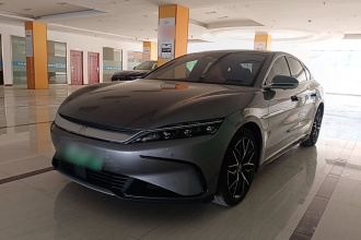 比亚迪 汉 2022款 EV 创世版 610KM四驱尊享型