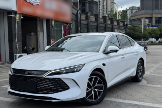 比亚迪 秦L 2025款 DM-i 智驾版 120KM超越型