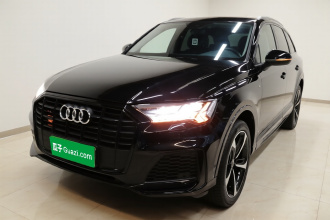 奥迪Q7 2021款 55 TFSI quattro S line运动型