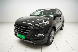 现代 途胜 2015款 1.6T 双离合两驱智能型