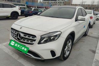 奔驰GLA 2019款 GLA 200 动感型