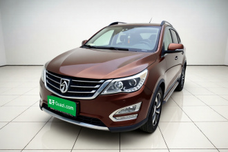 宝骏560 2015款 1.8L 手动豪华型