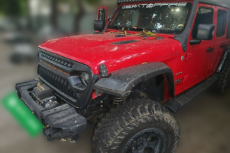 Jeep 牧马人 2019款 2.0T Sahara 四门版 国VI