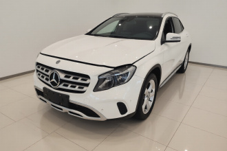 奔驰GLA 2018款 GLA 200 动感型