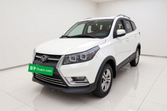 北汽幻速S3 2016款 S3L 1.5L 手动尊享型
