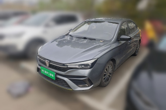 荣威i5 2021款 1.5L 手动铂金版