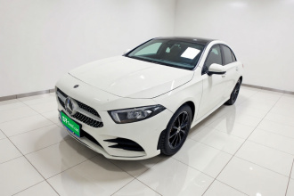 奔驰A级 2020款 A 200 L 运动轿车