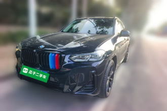 宝马X3 2022款 xDrive30i 领先型 M曜夜套装