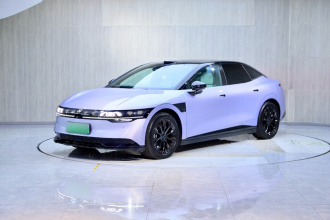 极氪007 2025款 四驱智驾版 75kWh