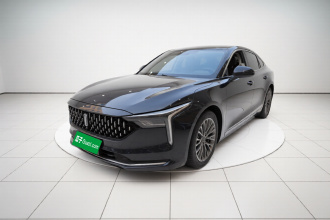 奔腾B70 2023款 第三代 1.5T 自动悦享型70周年纪念版