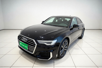 奥迪A6L 2021款 45 TFSI quattro 臻选动感型