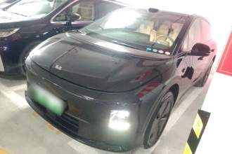 理想汽车 理想i6 2025款 两驱标准版