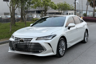丰田 亚洲龙 2024款 2.0L 豪华版
