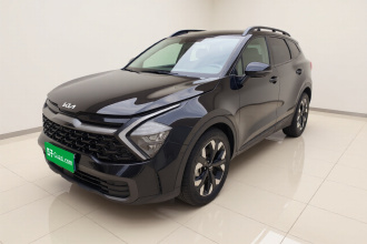 起亚 狮铂拓界 2023款 2.0T 两驱旗舰版