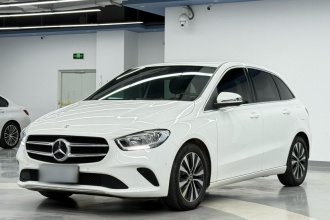 奔驰B级 2022款 B 180 时尚型