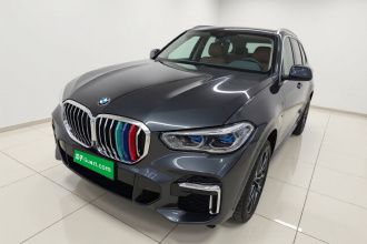 宝马X5 2022款 改款 xDrive 30Li 尊享型M运动套装