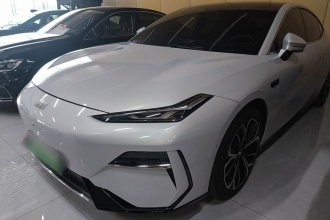 吉利银河 银河E8 2025款 700km 远航智驾版
