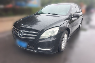 奔驰R级 2017款 R 320 4MATIC 商务型臻藏版