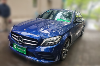奔驰C级 2019款 C 260 运动版