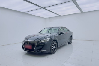 丰田 皇冠 2018款 2.0T 时尚版