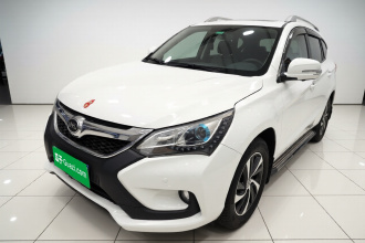 比亚迪 宋 2016款 1.5TI 手动尊贵型