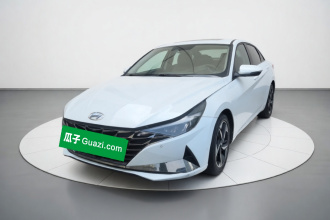 现代 伊兰特 2021款 1.5L CVT LUX尊贵版