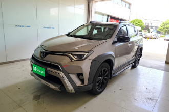 丰田 RAV4荣放 2019款 2.0L CVT两驱风尚X限量版 国VI