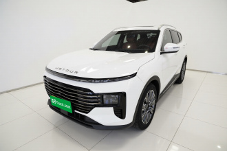 捷途X70 PLUS 2025款 1.5T 豪华澎湃版 5座