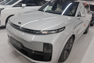 理想汽车 理想L8 2025款 Pro 智能焕新版