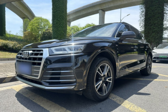 奥迪Q5L 2020款 改款 40 TFSI 荣享时尚型