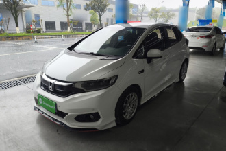 本田 飞度 2018款 1.5L CVT舒适天窗版