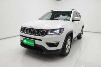 Jeep 指南者 2017款 200T 自动家享版