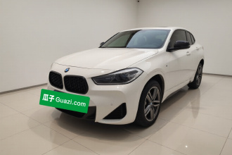 宝马X2 2023款 sDrive25i M运动曜夜版