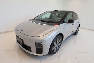 理想汽车 理想i6 2025款 四驱标准版