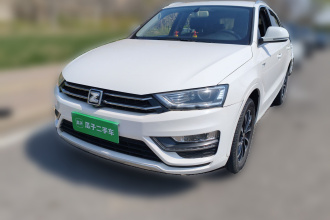 众泰SR7 2016款 1.5T 手动魔方之路版 国V