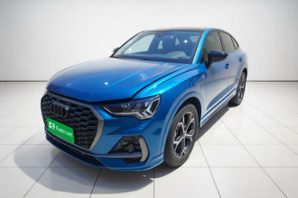 奥迪Q3 Sportback 2024款 40 TFSI RS套件燃速型