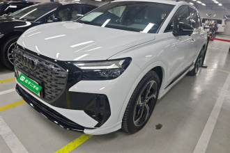 奥迪Q4 e-tron 2024款 50 e-tron quattro 创境曜夜版