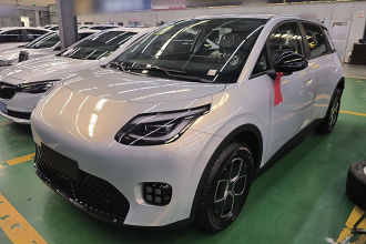 埃安 AION UT 2025款 330星辉版