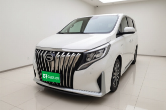 广汽传祺 传祺M8 2021款 大师系列 390T 尊贵版