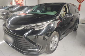 丰田 赛那SIENNA 2023款 2.5L混动 舒适版