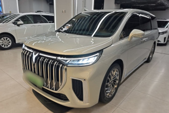 岚图汽车 岚图梦想家 2022款 低碳版 梦+智享包