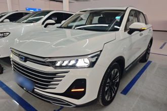 奔腾T77 2023款 1.5T 自动豪华型