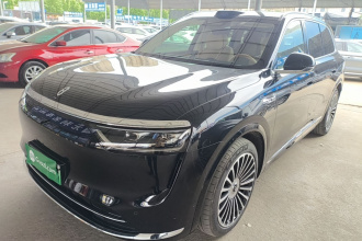 鸿蒙智行 问界M8 2025款 增程 Ultra版 53.4kWh 6座版 (192线激光雷达）