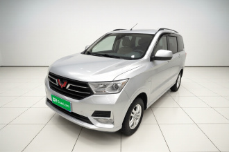 五菱汽车 五菱宏光 2018款 1.5L S舒适型L2B