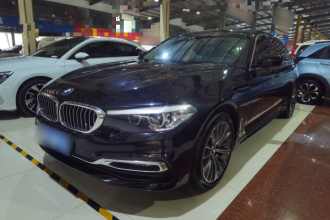 宝马5系 2019款 530Li 领先型 豪华套装