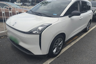 奔腾NAT 2023款 PRO 舒享出行版 425km