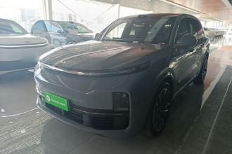 理想汽车 理想L8 2025款 Ultra 智能焕新版
