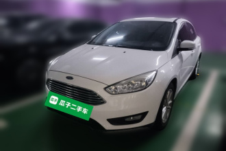 福特 福克斯 2018款 三厢经典 1.6L 自动风尚型智行版