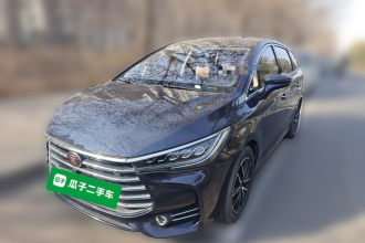 比亚迪 宋MAX 2017款 1.5T 自动智联豪华型 7座