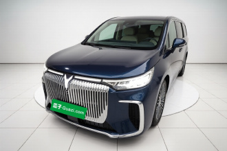 岚图汽车 岚图梦想家 2025款 PHEV 四驱旗舰鲲鹏版
